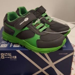Geox boys shoes size 13
